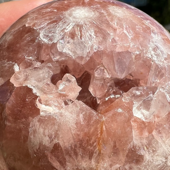 Red Quartz Flower Agate Sphere with Big Druzy Points - Picture 3 of 8